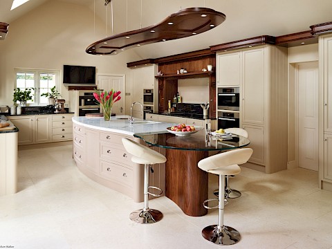 Callum Walker Interiors curved kitchen